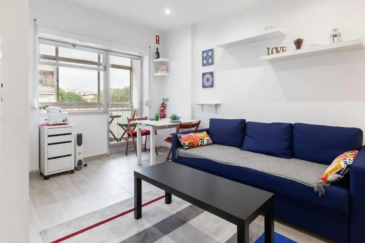 Beautiful 1 Bedroom Apartment Near Benfica Lisbon