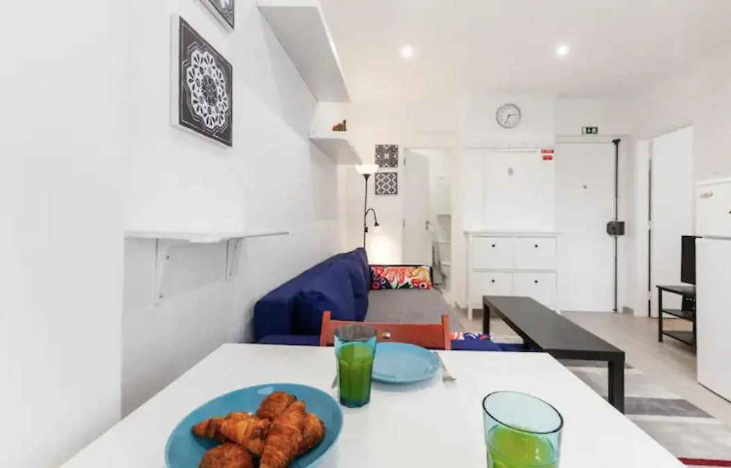 Beautiful 1 Bedroom Apartment Near Benfica Lisbon