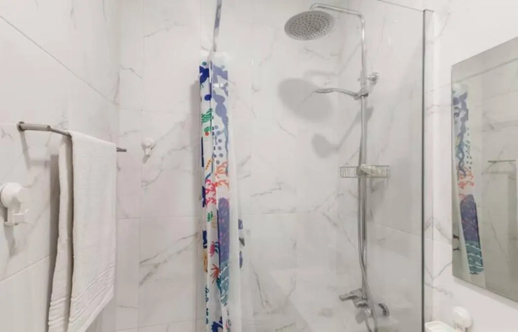 Beautiful 1 Bedroom Apartment Near Benfica Лиссабон 0*,